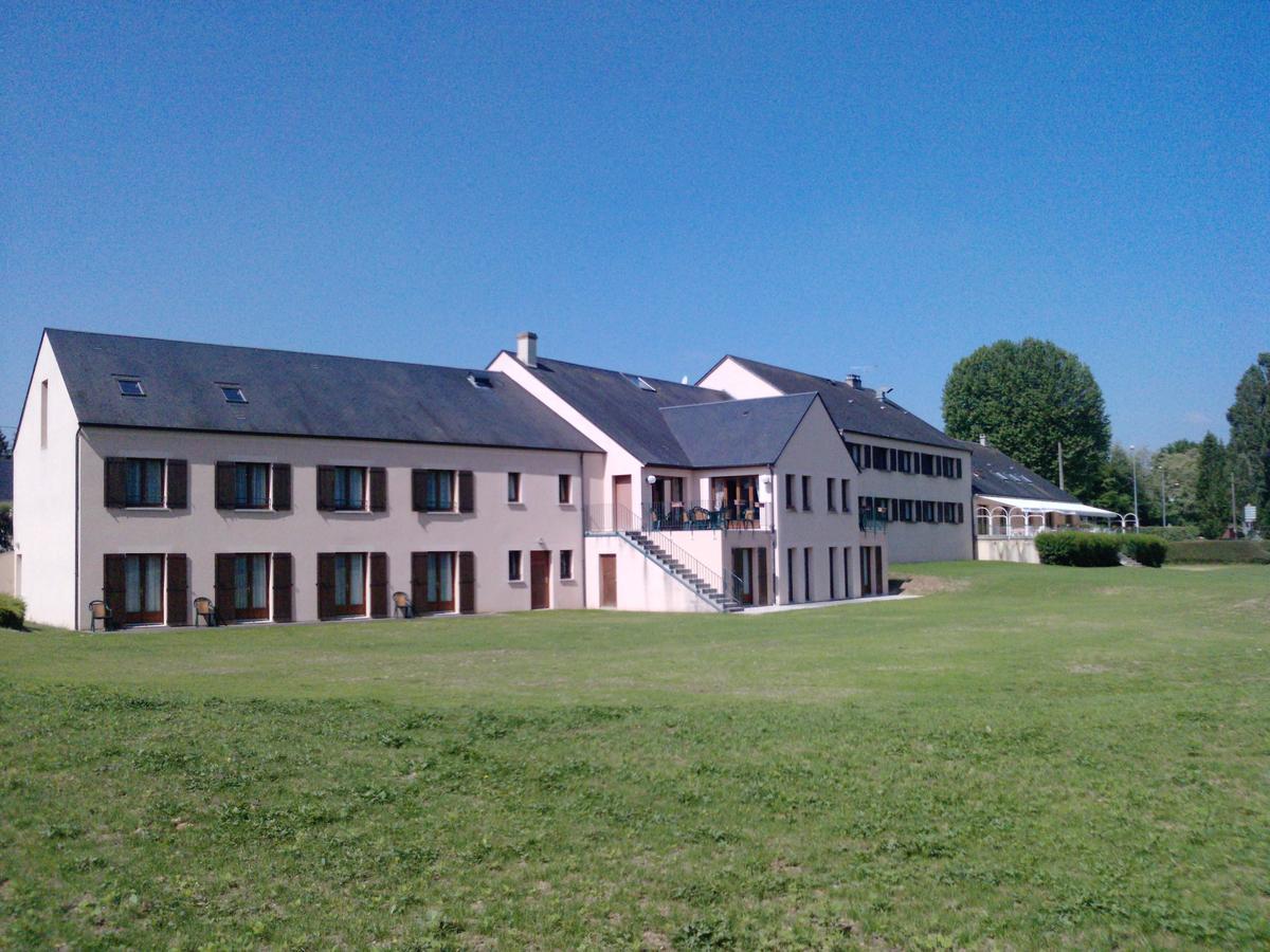 Logis Hotel Restaurant De L'Abbaye Ferrieres-en-Gatinais Eksteriør billede